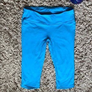 Gap Fit Teal Athletic Capri M